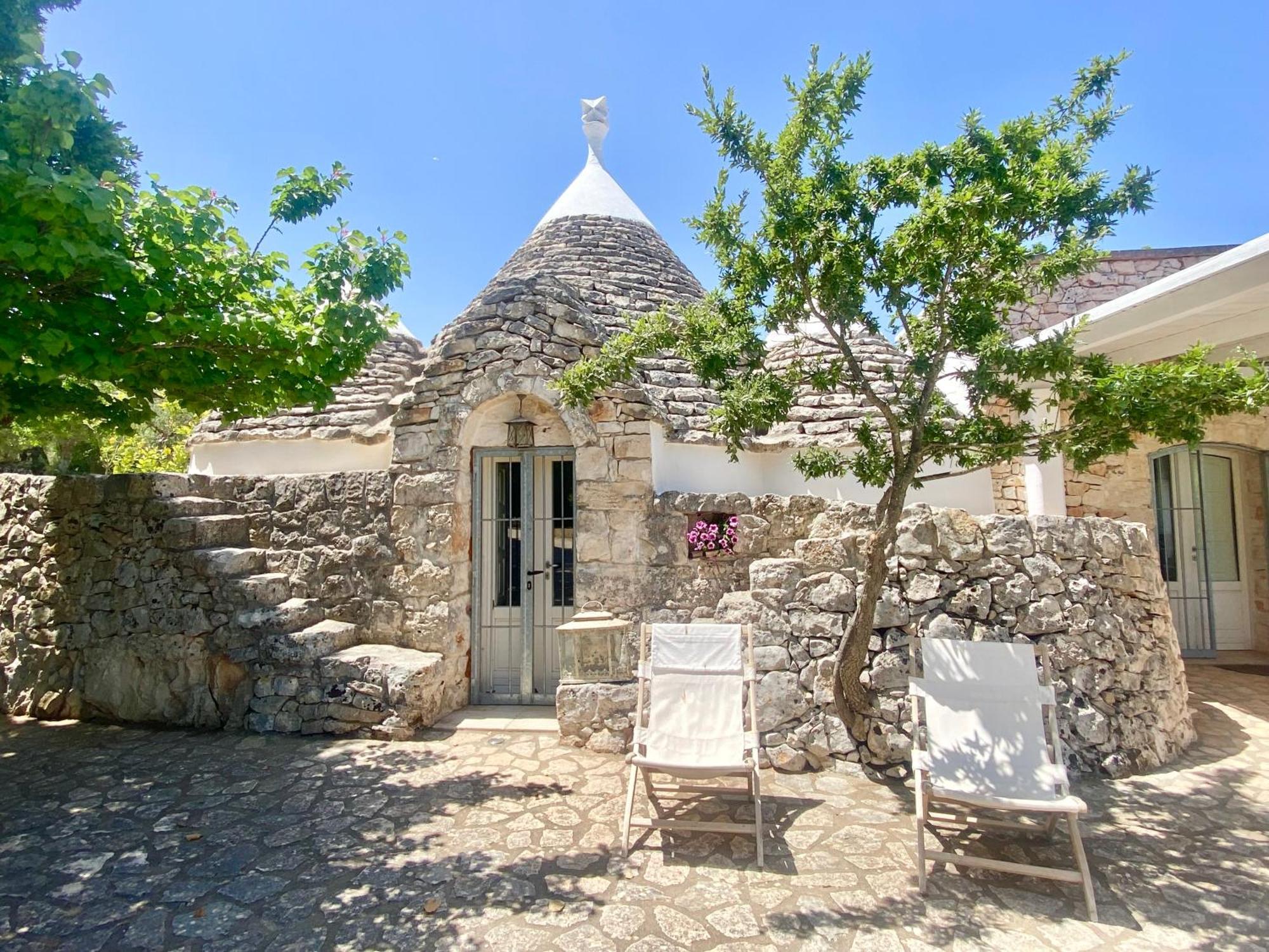 Maison Trullo Ceglie Messapica Bagian luar foto